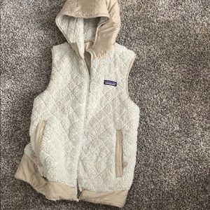 REVERSIBLE PATAGONIA VEST